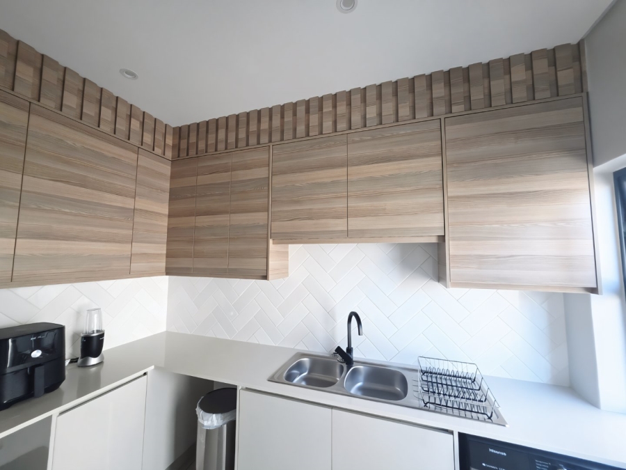 To Let 4 Bedroom Property for Rent in Sandown Western Cape
